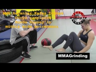 500-ronda rousey-abs training small tits big ass milf