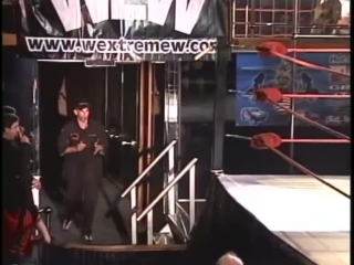 wew ho mania kicks butt (01 11 2003)
